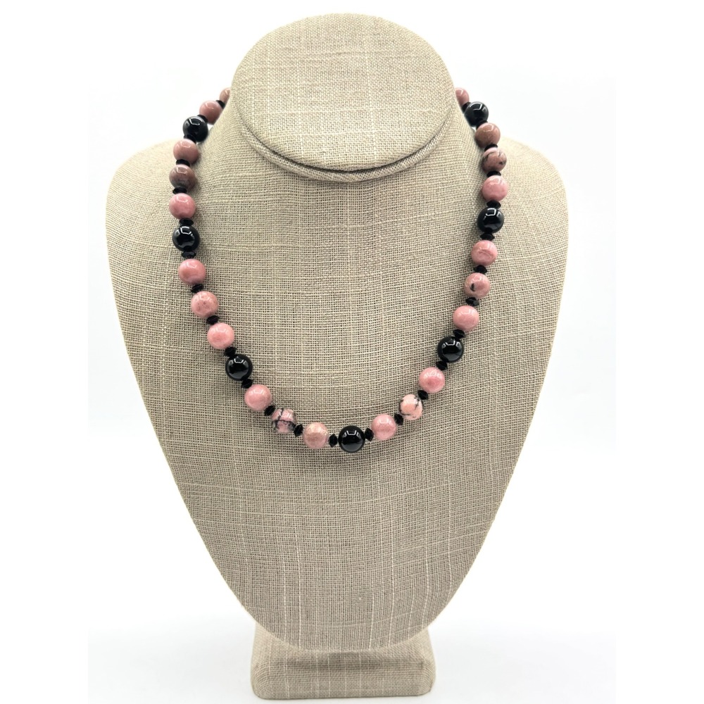 Vintage Pink Rhodonite Black Onyx Beaded Necklace Gold Tone Clasp 17Inch